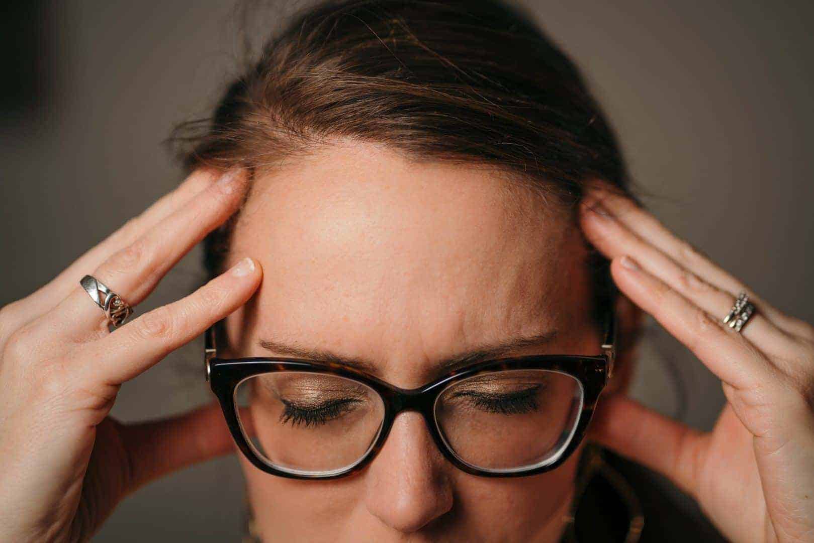Does CBD Oil Work for Migraines? Benefits & Risks